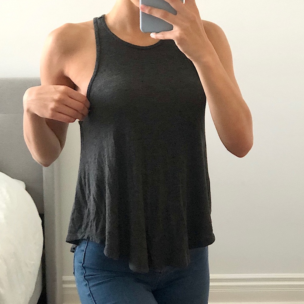 Grey tank top